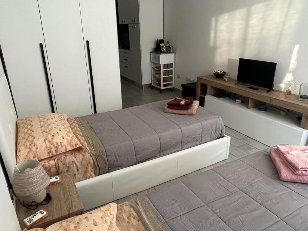 Einaudi Apartment Cologno Monzese Exterior foto